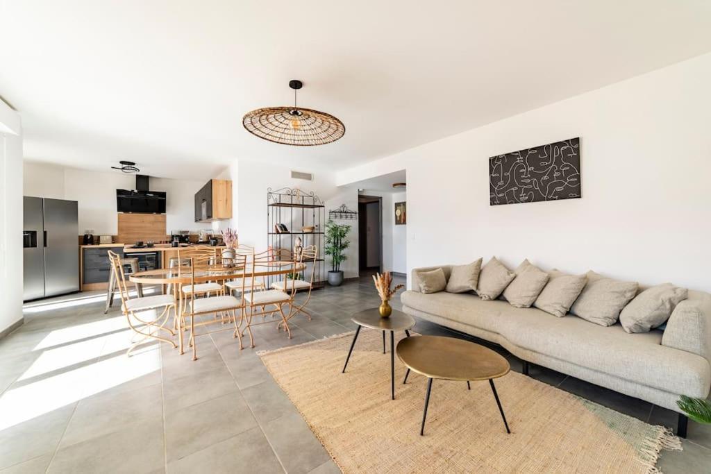 La Ciotat Beau T3, Mer, Centre, Climatisation, Parking Prive Gratuit מראה חיצוני תמונה